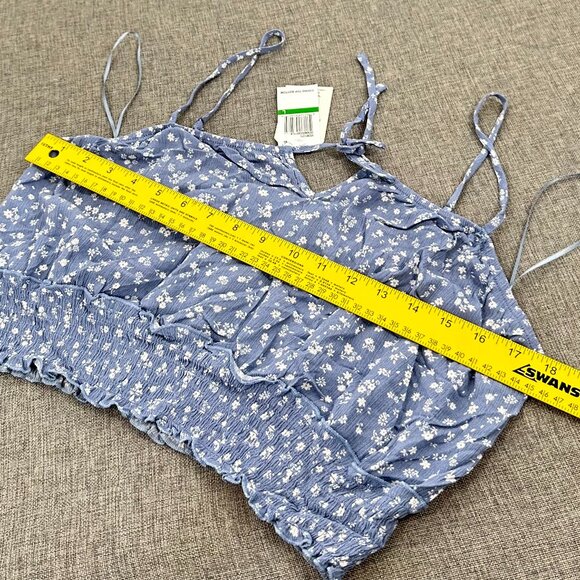 NEW! Hippie Rose Juniors Crop Cami Top Blue Strappy X-Large Floral Rayon - Picture 7 of 9
